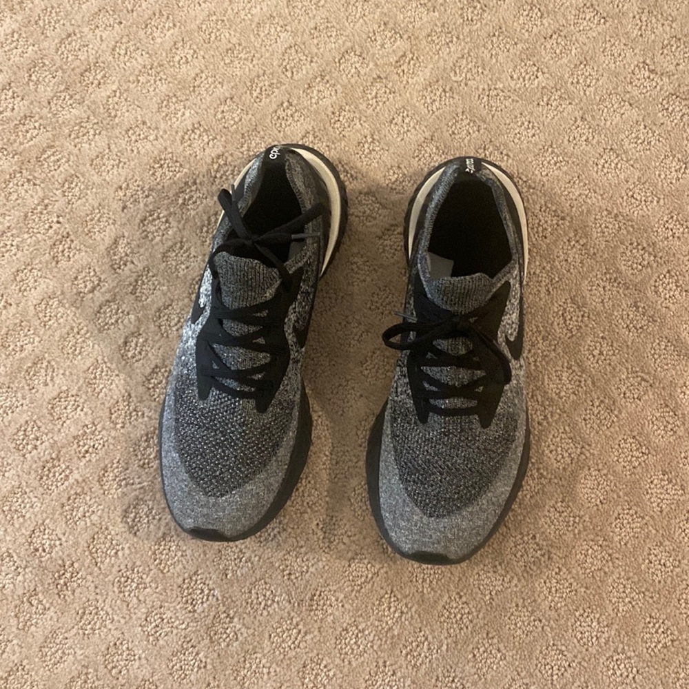 Nike sneakers mens epic react 11.5